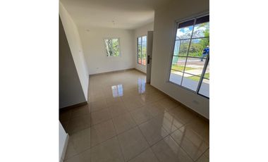 VENTA CASAS NUEVAS EN SANTIAGO - VERANO (CP)