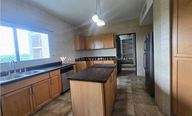 SE VENDE APARTAMENTO EN CORONADO