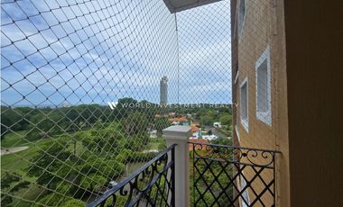 SE VENDE APARTAMENTO EN CORONADO