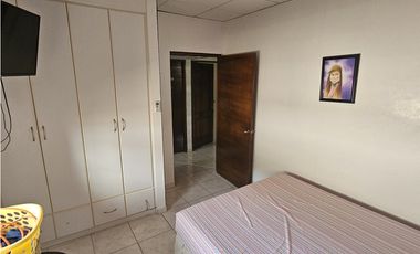 Se alquila casa en Brisas de los Guayacanes, Chitré