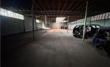 VENTA GALERA EN RIO ABAJO (EC)