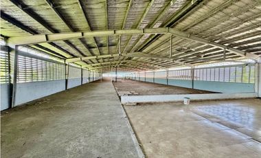 VENTA GALERA EN RIO ABAJO (EC)