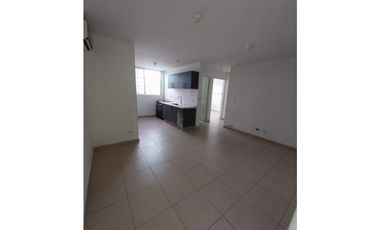 SE VENDE APARTAMENTO PH Mystic Hills TORRE 400