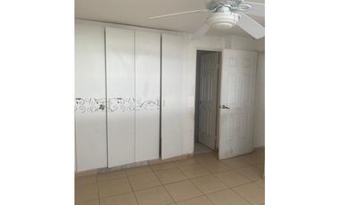 SE VENDE APARTAMENTO PH Mystic Hills TORRE 400