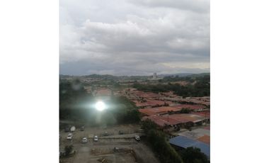 SE VENDE APARTAMENTO PH Mystic Hills TORRE 400