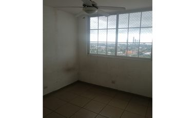 SE VENDE APARTAMENTO PH Mystic Hills TORRE 400