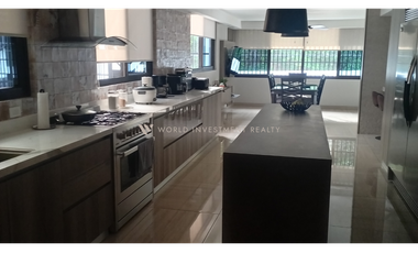 Venta de Casa en La Alameda ideal para Embajadas