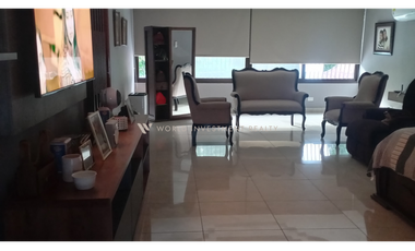 Venta de Casa en La Alameda ideal para Embajadas