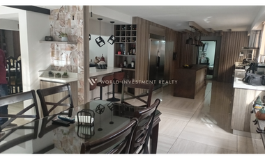 Venta de Casa en La Alameda ideal para Embajadas