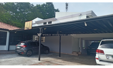 Venta de Casa en La Alameda ideal para Embajadas