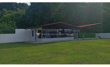 Venta de Casa en La Alameda ideal para Embajadas