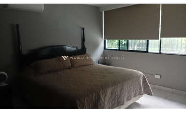 Venta de Casa en La Alameda ideal para Embajadas