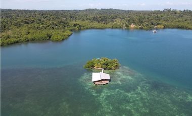 VENTA ISLA PRIVADA ISLA COLON BOCAS DEL TORO