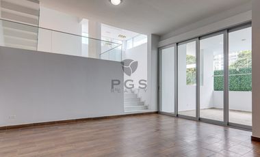 PH Minimal Houses, Altos del Golf – Amplia casa en Alquiler