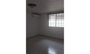 Alquiler de Casa en Villa Lucre