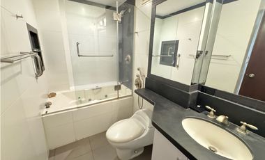ALQUILER APARTAMENTO AV BALBOA (DV)