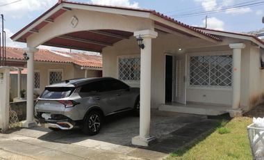 ALQULO CASA EN LA CHORRERA, 120M2, 3 RECAMARAS, BARRIADA CERRADA.