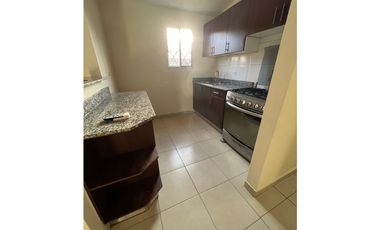 ALQULO CASA EN LA CHORRERA, 120M2, 3 RECAMARAS, BARRIADA CERRADA.