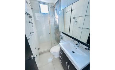 VENDO APARTAMENTO EN BELLA VISTA, 3 RECAMARAS, 180M2, CON TERRAZA.