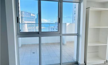 VENDO APARTAMENTO EN BELLA VISTA, 3 RECAMARAS, 180M2, CON TERRAZA.