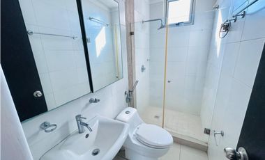 VENDO APARTAMENTO EN BELLA VISTA, 3 RECAMARAS, 180M2, CON TERRAZA.