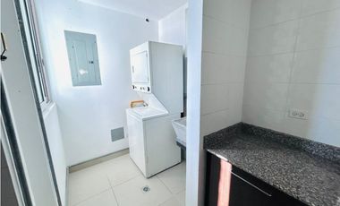 VENDO APARTAMENTO EN BELLA VISTA, 3 RECAMARAS, 180M2, CON TERRAZA.