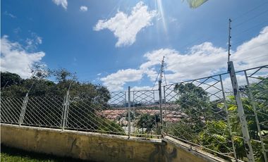 Casa en Venta / Alquiler – Villa Alta