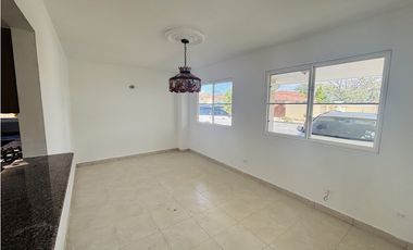 Casa en Venta / Alquiler – Villa Alta