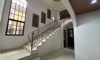 Casa en Venta – Villas del Golf