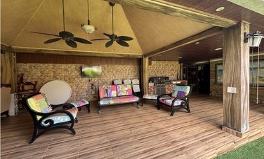 Casa en Venta – Villas del Golf