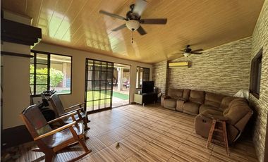 Casa en Venta – Villas del Golf