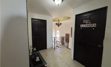 Casa en Venta – Villas del Golf