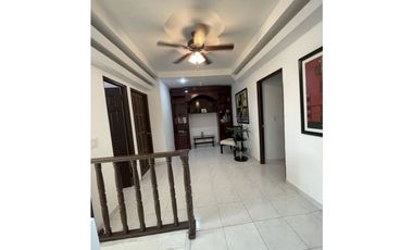 VENTA DE CASA EN COLINAS DEL GOLF, BRISAS DEL GOLF, COD-CA