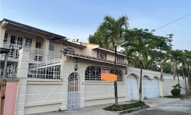 VENTA DE CASA EN COLINAS DEL GOLF, BRISAS DEL GOLF, COD-CA