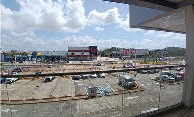Local comercial en alquiler Plaza Fortuner Center (Planta Baja, 90 m²)