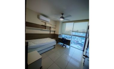 ALQUILO APARTAMENTO EN SAN FRANCISCO, 3 RECAMARAS, AMOBLADO, 185M2.