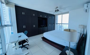 ALQUILO APARTAMENTO EN SAN FRANCISCO, 3 RECAMARAS, AMOBLADO, 185M2.