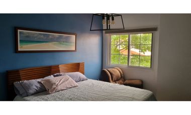 VENDO CASA QUINTA DE VERSALLES MODELO MARSELLA