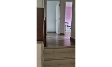 VENDO CASA QUINTA DE VERSALLES MODELO MARSELLA