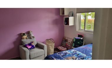 VENDO CASA QUINTA DE VERSALLES MODELO MARSELLA