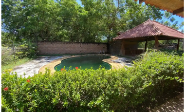 SE VENDE 3 CABAÑA Sector de playa, Vía Monagre, Santa Ana