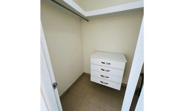 ALQUILO APARTAMENTO EN DOS MARES, 3 RECAMARAS, 150M2.