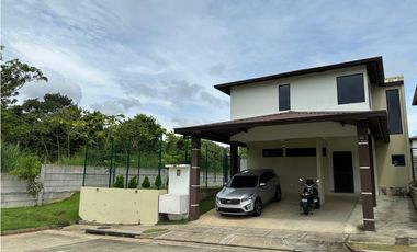 Residencia de esquina amueblada - Riverview - Costa Verde