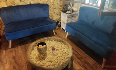 SE VENDE CASA DE DOS PISOS EN ALTOS DE CERRO AZUL.