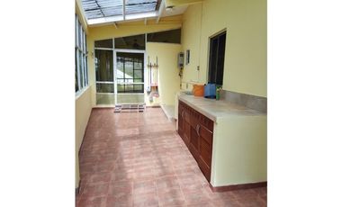 Se Vende Casa en Altos de Cerro Azul