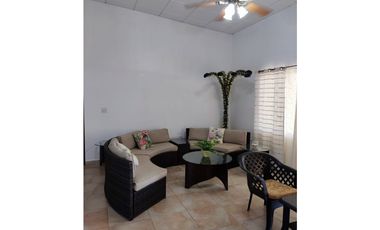 Se Vende Casa en Altos de Cerro Azul