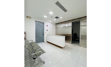 ALQUILO OFICINA EN PUNTA PACIFICA, TORRES LAS AMERICAS, 210M2.