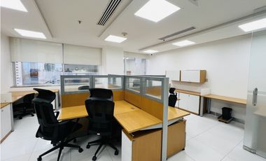 ALQUILO OFICINA EN PUNTA PACIFICA, TORRES LAS AMERICAS, 210M2.