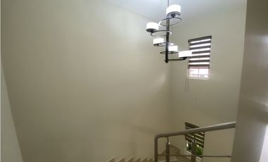 VENTA CASA RESERVAS VERSALLES (DV)