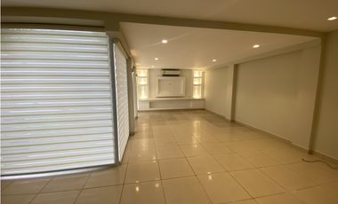 VENTA CASA RESERVAS VERSALLES (DV)